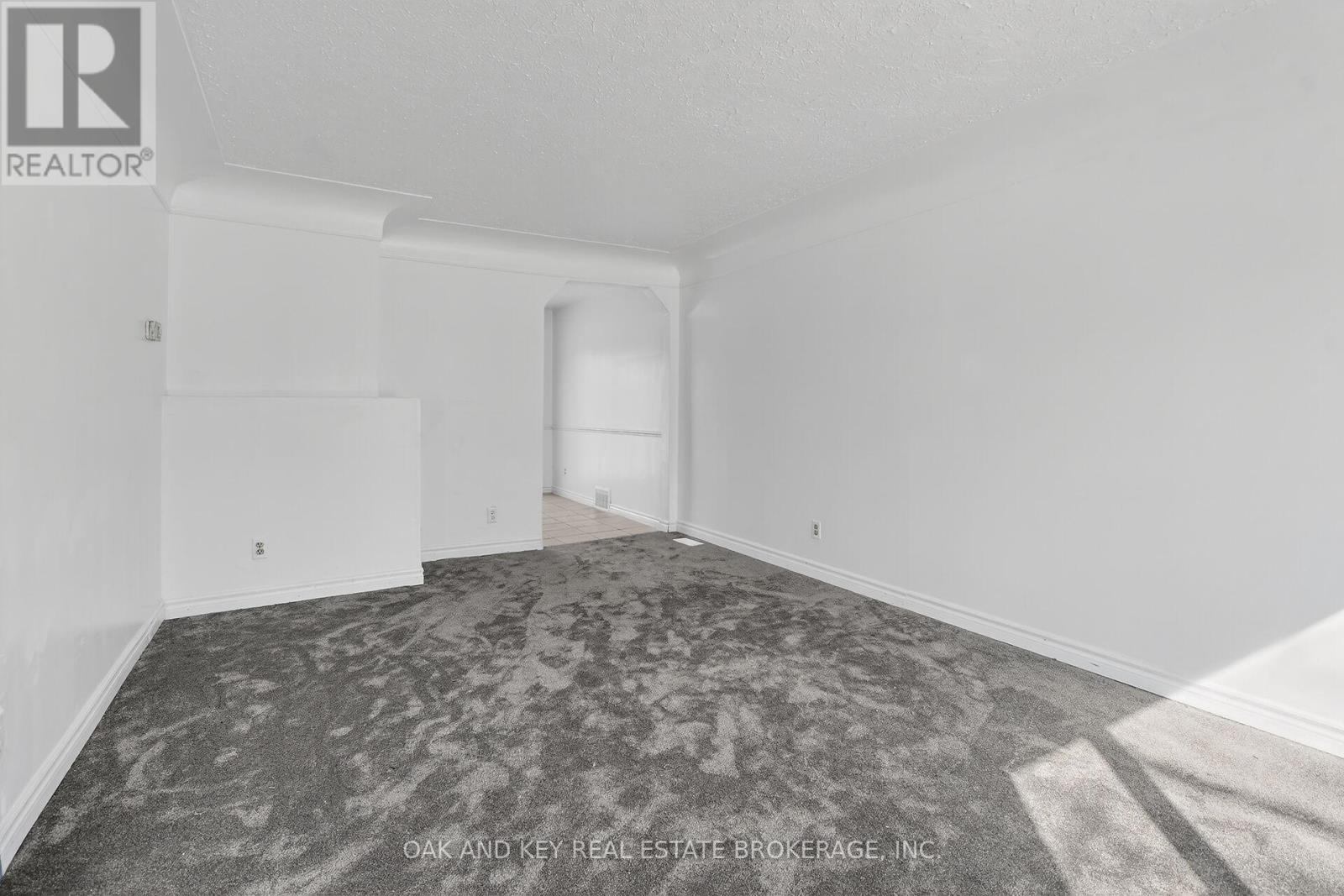 1878 Churchill Avenue, London East, Ontario  N5W 2L6 - Photo 11 - X12837928