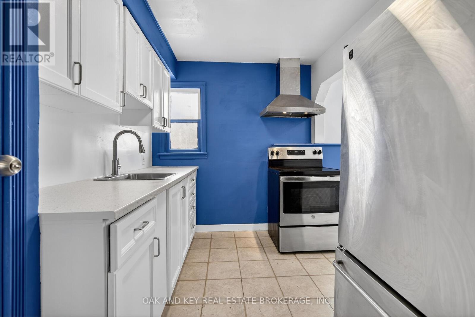 1878 Churchill Avenue, London East, Ontario  N5W 2L6 - Photo 16 - X12837928