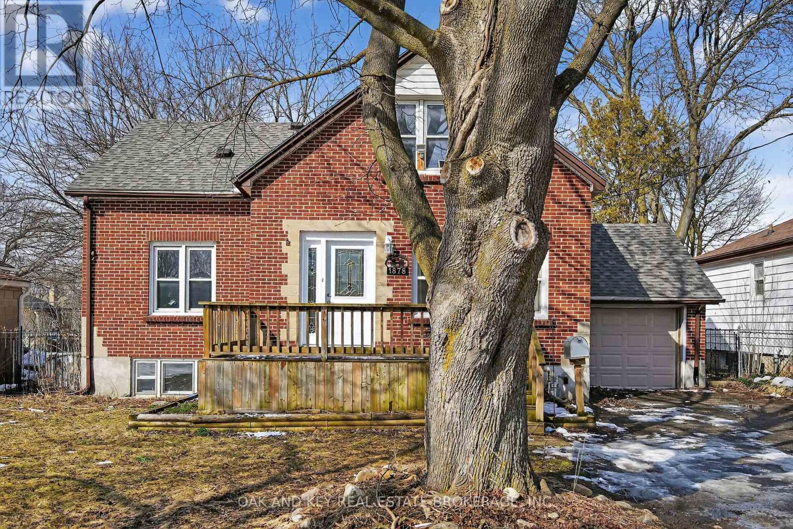 1878 Churchill Avenue, London East, Ontario  N5W 2L6 - Photo 5 - X12837928