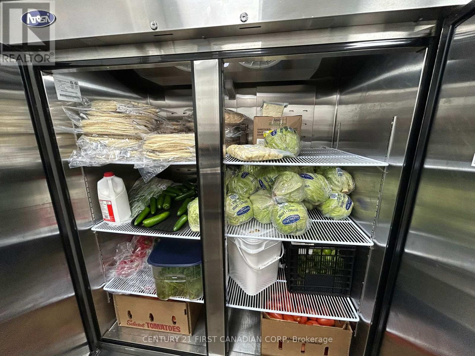 4110 Petrolia Line, Petrolia, Ontario  N0N 1R0 - Photo 24 - X12837942