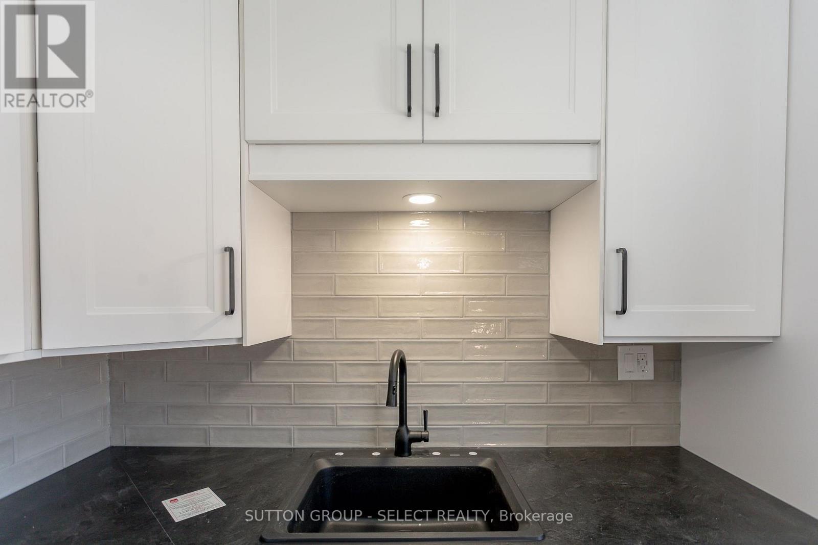 93 Dillabough Street, London East, Ontario  N5Z 2B9 - Photo 15 - X12838004