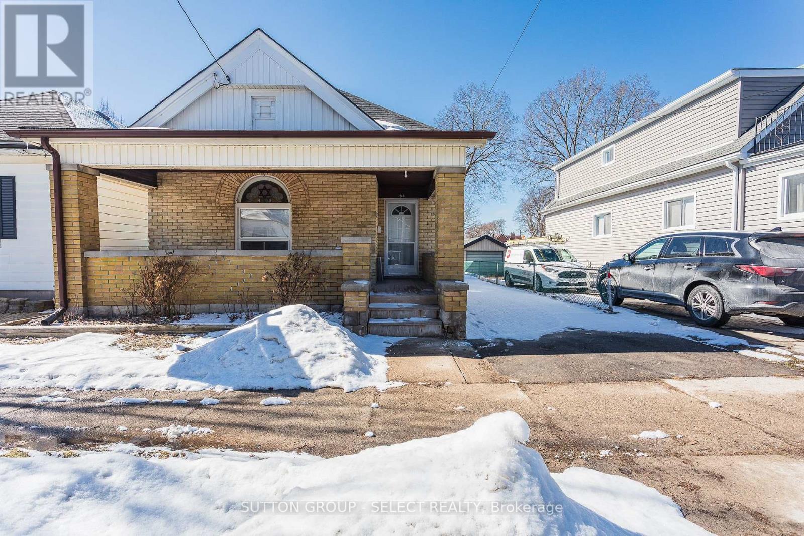 93 Dillabough Street, London East, Ontario  N5Z 2B9 - Photo 2 - X12838004