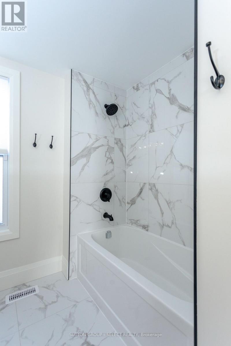 93 Dillabough Street, London East, Ontario  N5Z 2B9 - Photo 25 - X12838004