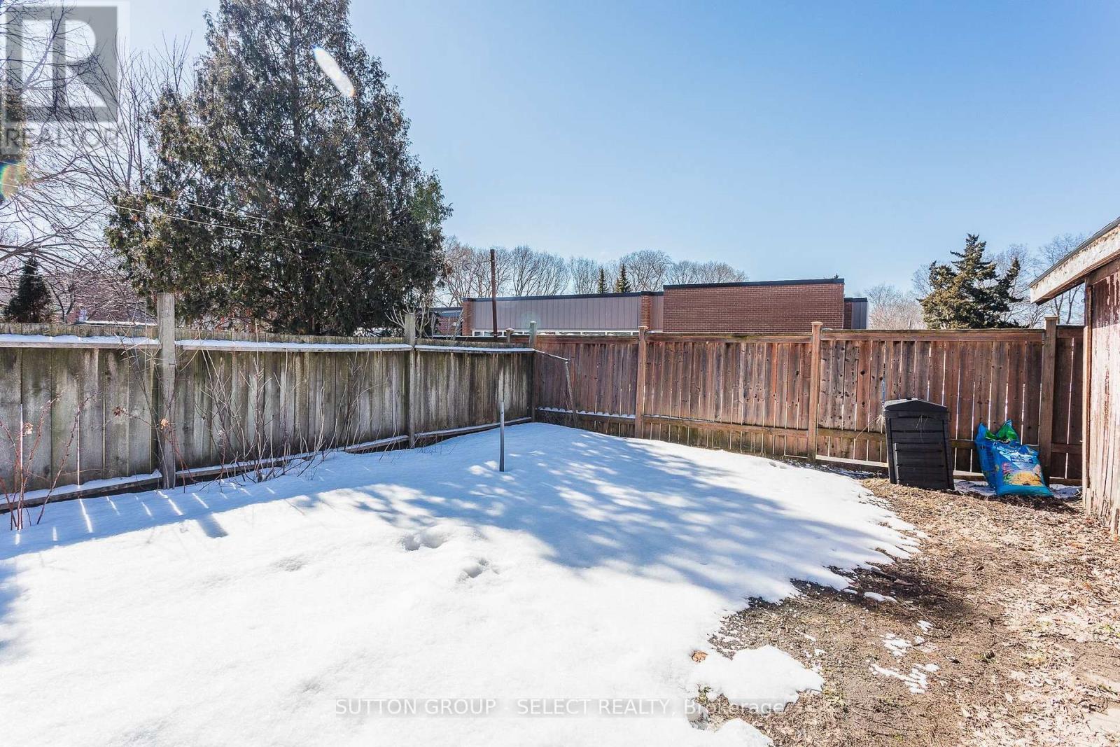 93 Dillabough Street, London East, Ontario  N5Z 2B9 - Photo 35 - X12838004