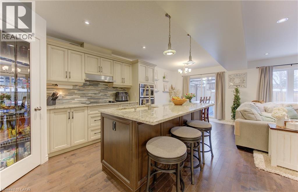 170 Templewood Drive, Kitchener, Ontario  N2R 0H5 - Photo 4 - 40806862