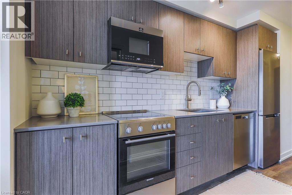 15 Wellington Street S Unit# 1103, Kitchener, Ontario  N2G 0E4 - Photo 1 - 40808968