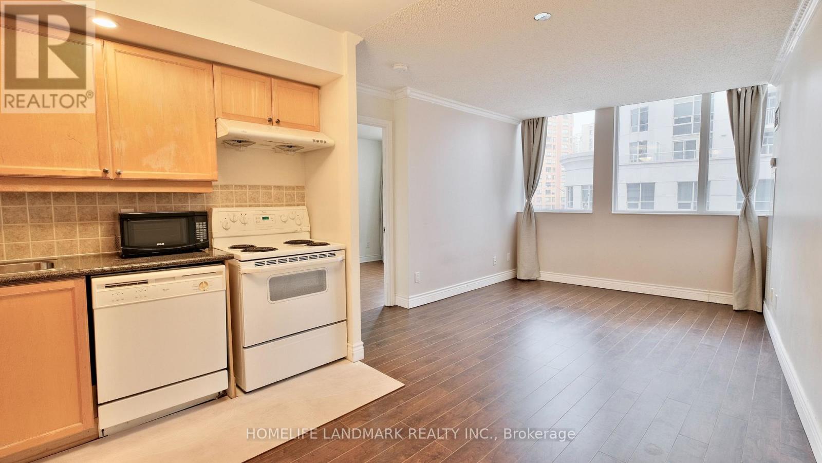 308 - 5 Northtown Way, Toronto, Ontario  M2N 7A1 - Photo 2 - C12694336