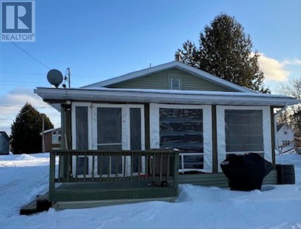 42 Hannah St, Emo, Ontario  P0W 1E0 - Photo 20 - TB2600335