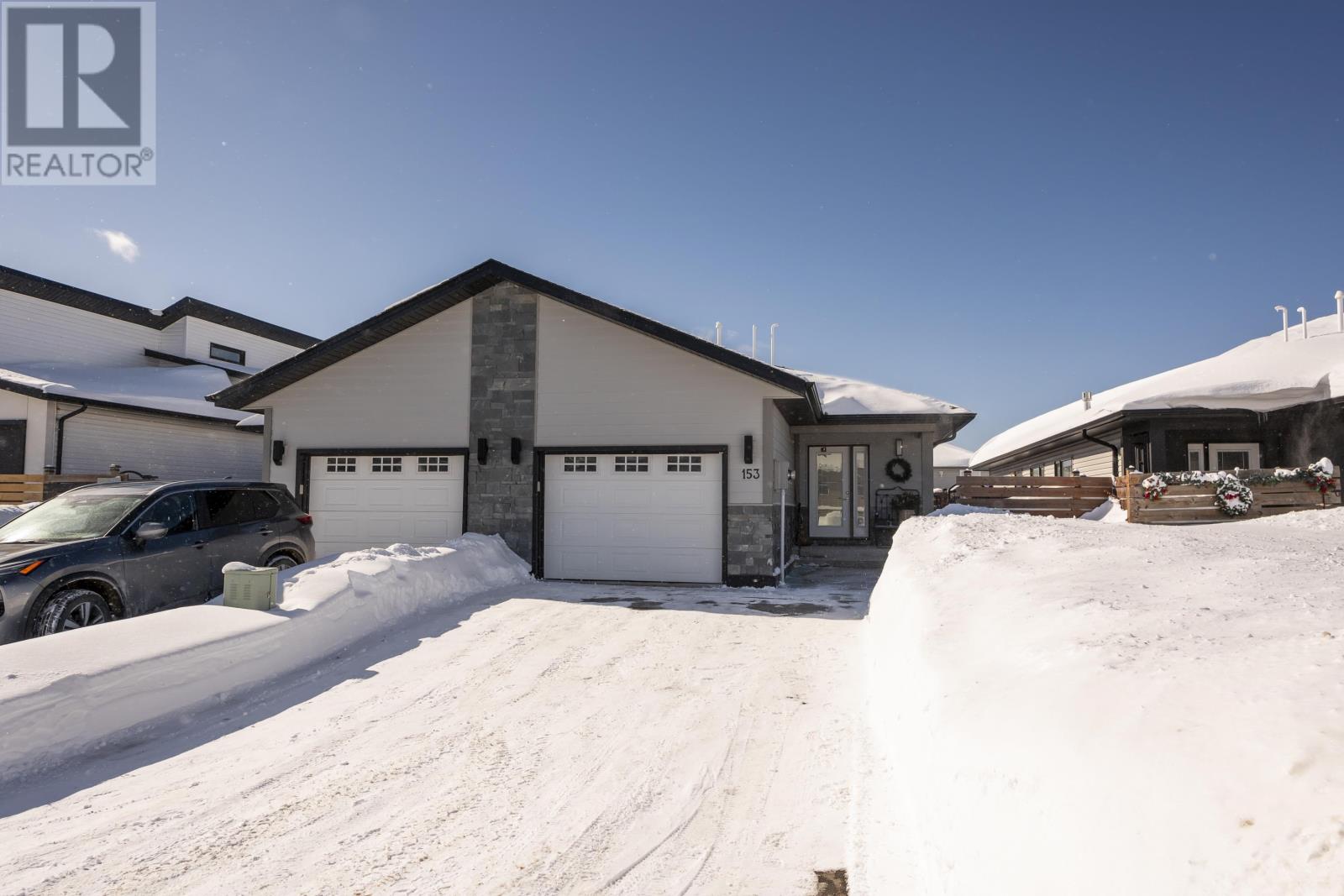 153 Cougar Cres, Thunder Bay, Ontario  P7C 0B7 - Photo 2 - TB2600336