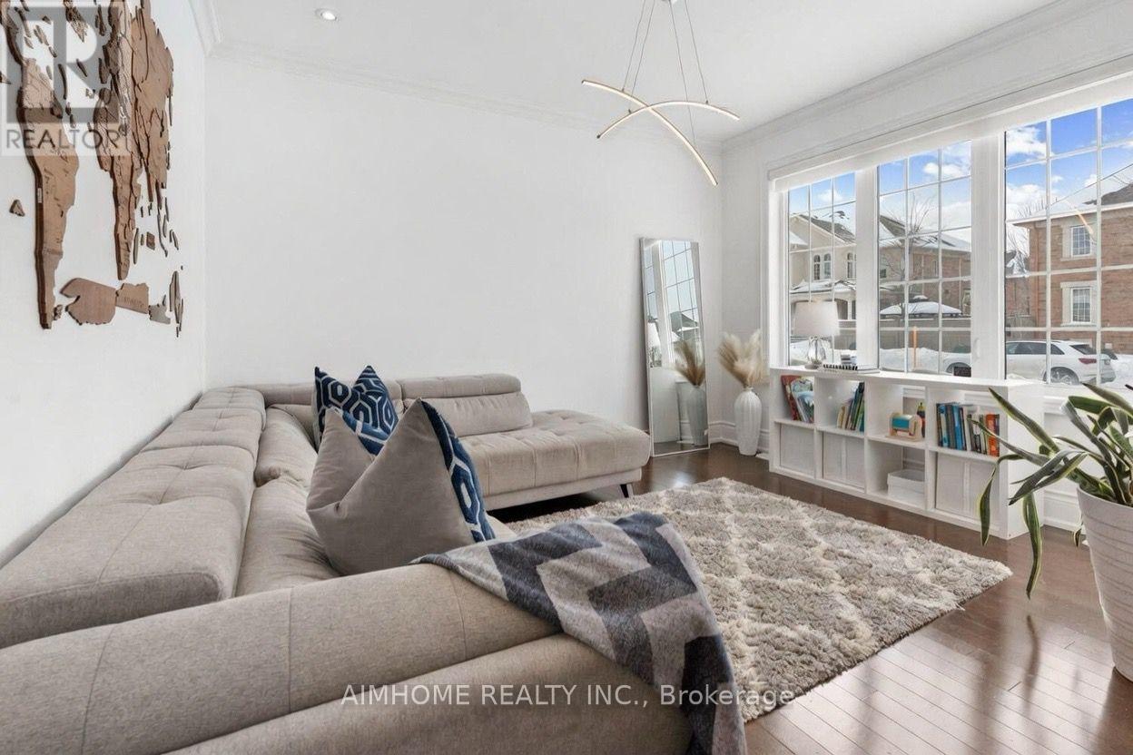 17 Bighorn Trail, King, Ontario  L0G 1N0 - Photo 5 - N12837866