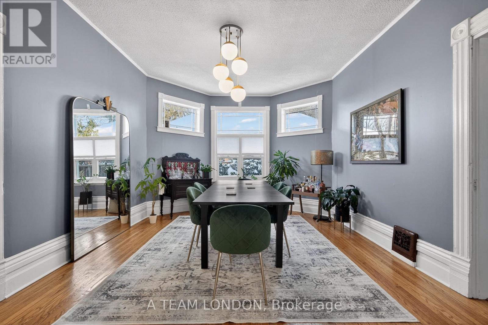 307 Ridout Street S, London South, Ontario  N6C 3Y9 - Photo 12 - X12741906