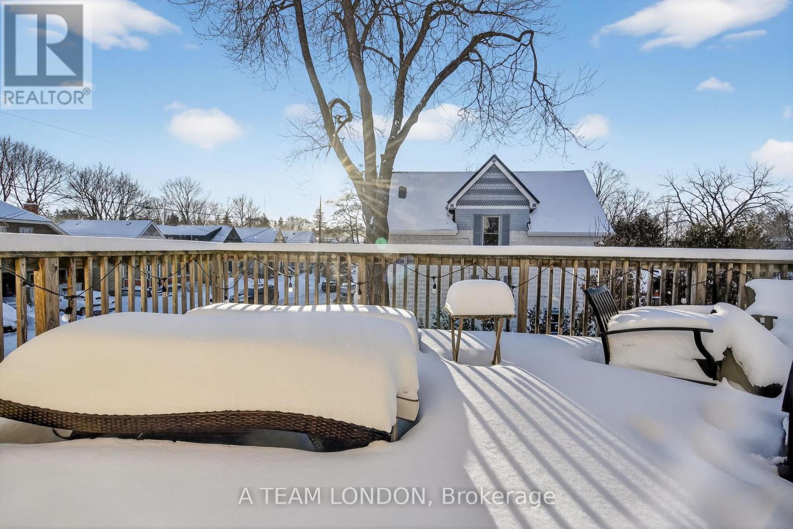 Photo 36 of 50 for 307 Ridout Street S