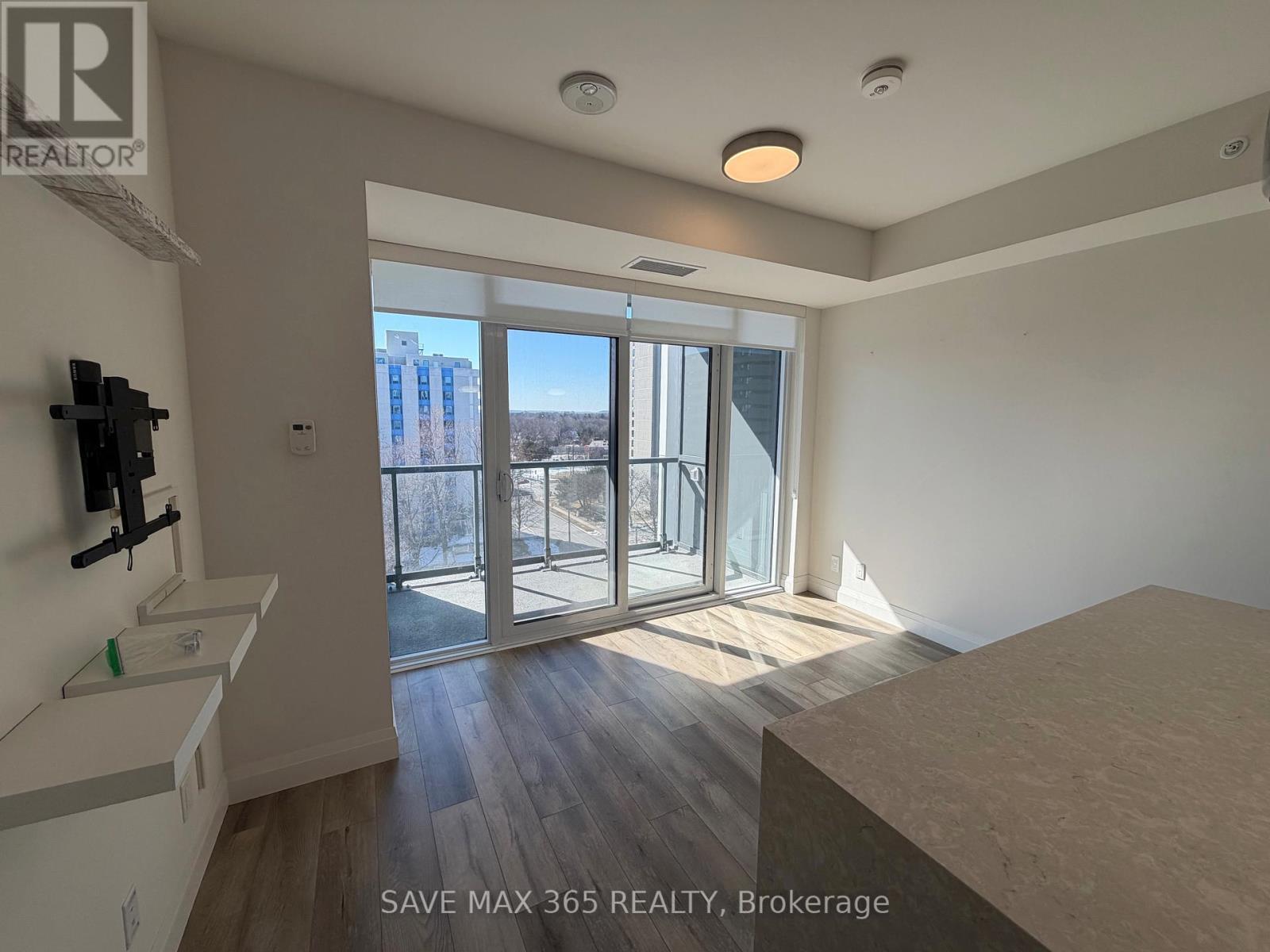 809 - 500 Brock Avenue, Burlington, Ontario  L7S 0A5 - Photo 14 - W12769096