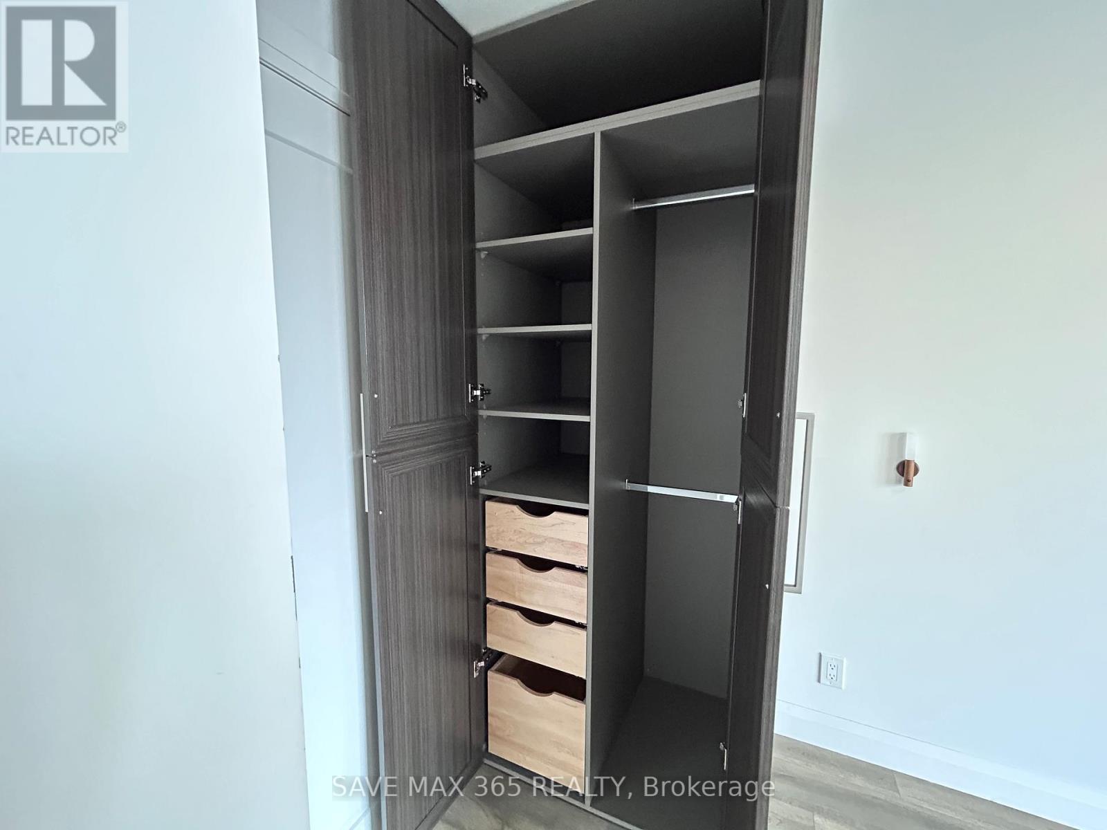 809 - 500 Brock Avenue, Burlington, Ontario  L7S 0A5 - Photo 12 - W12769096