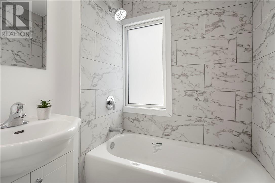 308 Highway 540, Little Current, Ontario  P0P 1K0 - Photo 18 - 2126624