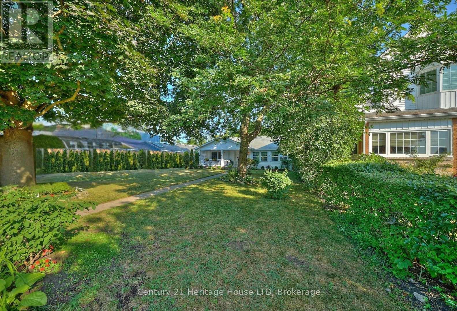 662 Lakeshore Road, Fort Erie, Ontario  L2A 1B9 - Photo 7 - X12833880