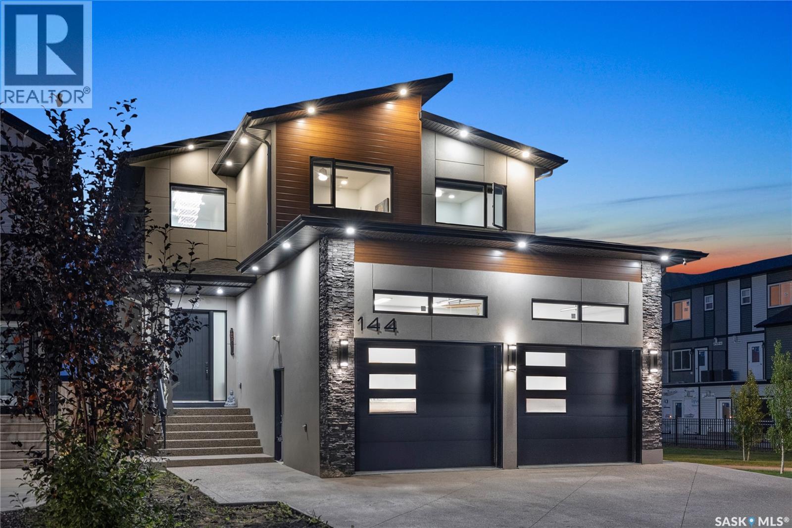 144 Forsey Avenue, Saskatoon, Saskatchewan  S7W 0Z6 - Photo 2 - SK028104