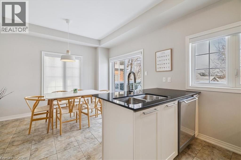 2220 Queensway Drive Unit# 15, Burlington, Ontario  L7R 0E7 - Photo 30 - 40799680