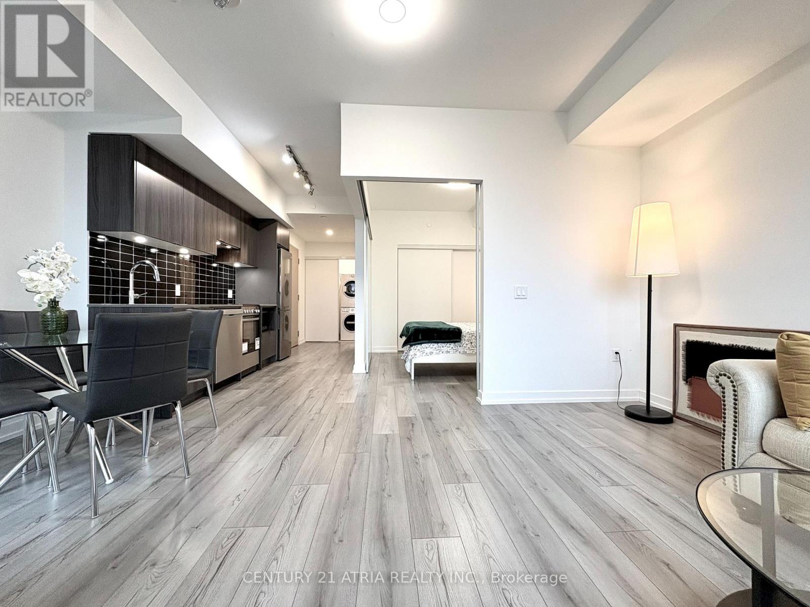 5206 - 395 Bloor Street E, Toronto, Ontario  M4W 0B4 - Photo 5 - C12837920