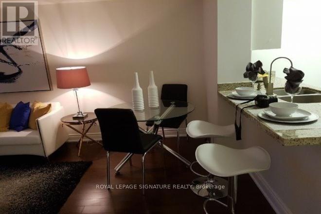 3610 - 4968 Yonge Street, Toronto, Ontario  M2N 5N7 - Photo 2 - C12838010