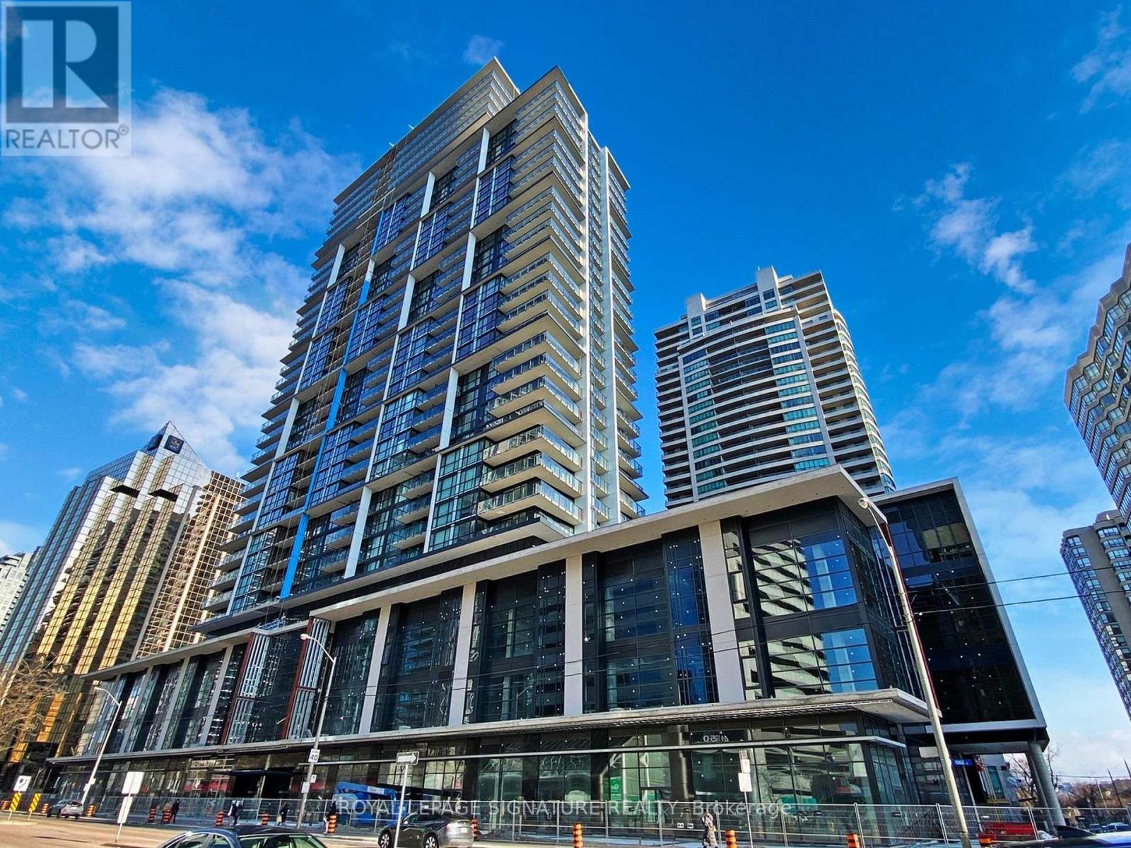 3206 - 4955 Yonge Street, Toronto, Ontario  M2N 0L8 - Photo 1 - C12838030