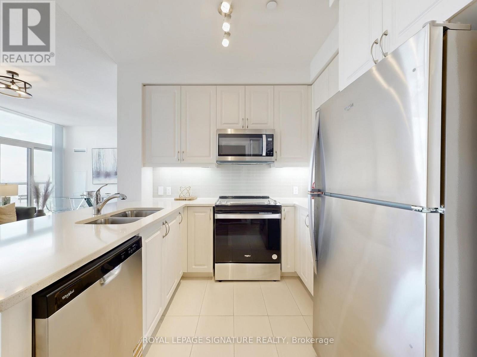 3206 - 4955 Yonge Street, Toronto, Ontario  M2N 0L8 - Photo 15 - C12838030