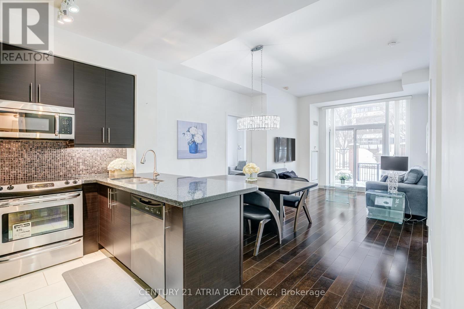 101 - 17 Ruddington Drive, Toronto, Ontario  M2K 0A8 - Photo 8 - C12838034