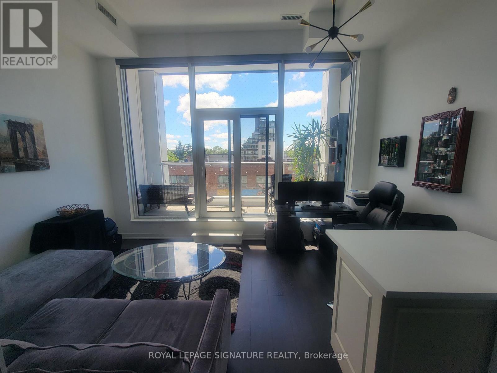 210 - 2020 Bathurst Street, Toronto, Ontario M5P 0A6 - Photo 7 - C12838060