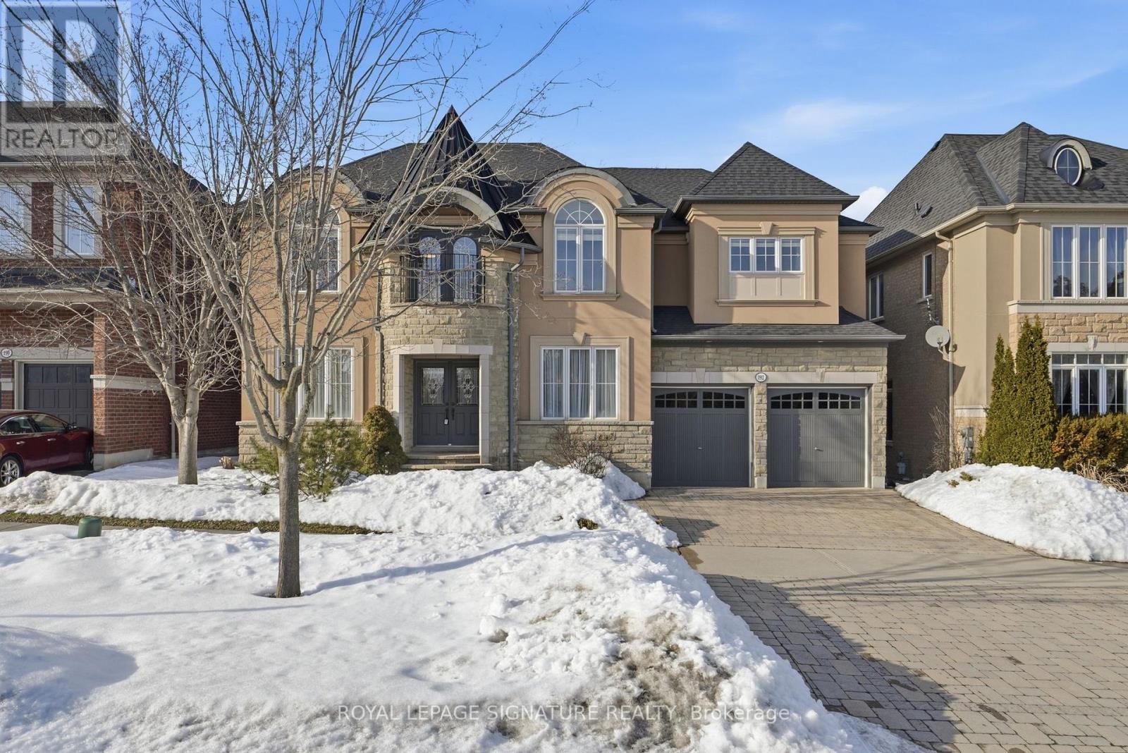 192 Williamson Drive E, Ajax, Ontario  L1Z 0C2 - Photo 1 - E12837910