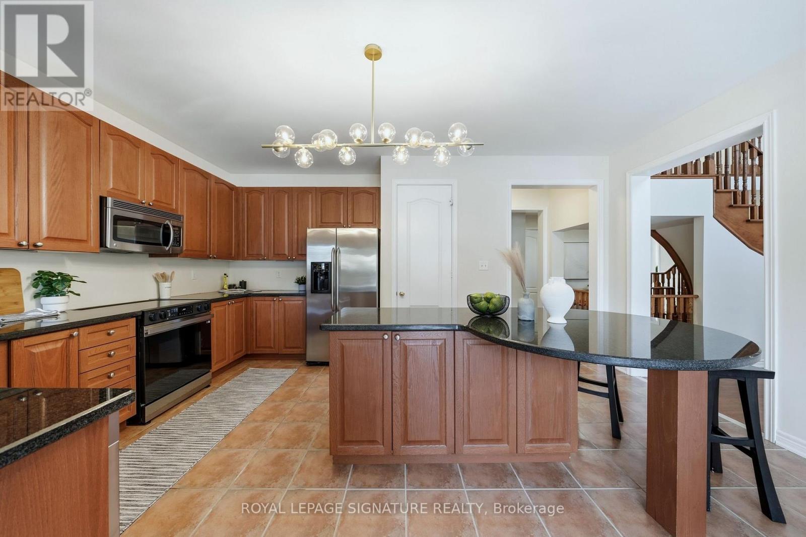 192 Williamson Drive E, Ajax, Ontario  L1Z 0C2 - Photo 18 - E12837910