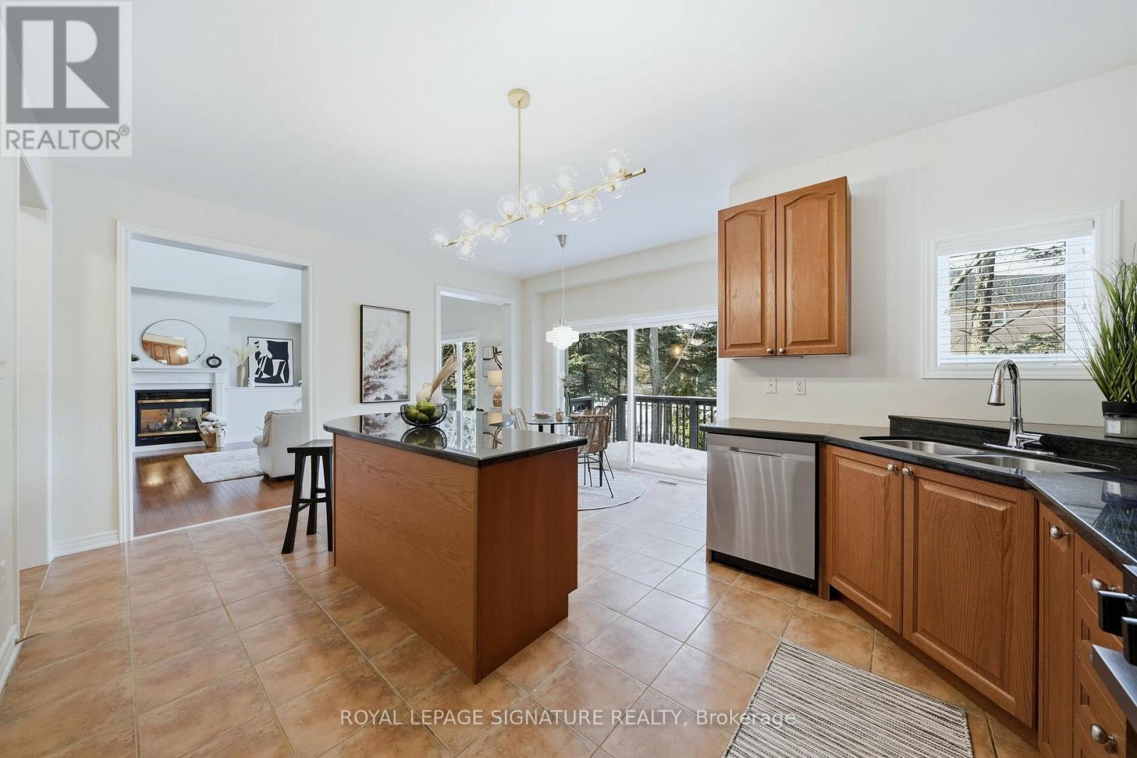 192 Williamson Drive E, Ajax, Ontario  L1Z 0C2 - Photo 19 - E12837910