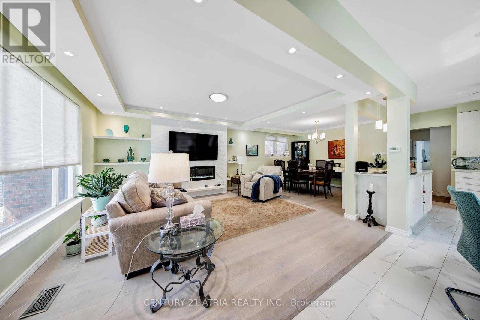 43 Aragon Avenue, Toronto, Ontario  M1T 1X8 - Photo 5 - E12837930