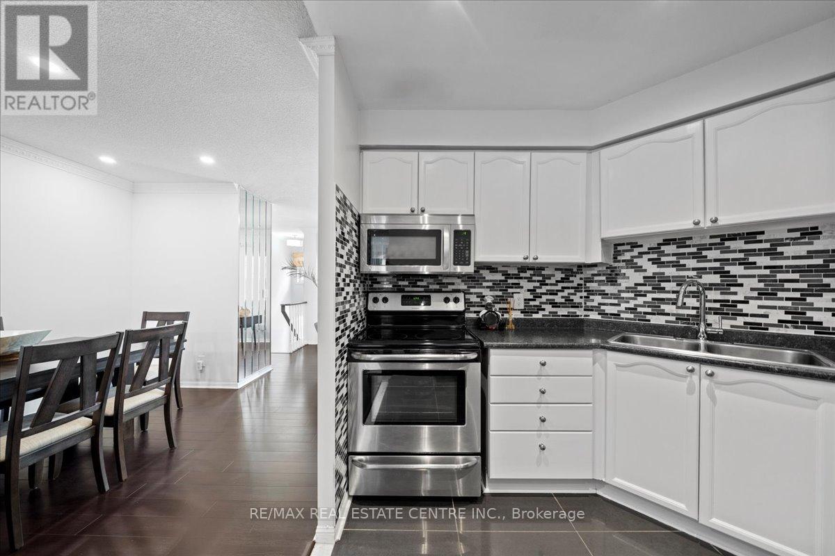 808 - 1400 The Esplanade N, Pickering, Ontario  L1V 6V2 - Photo 17 - E12837982