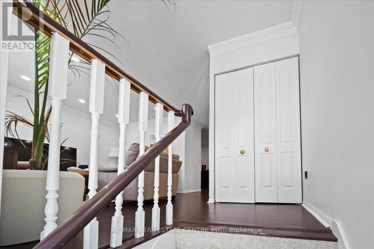 808 - 1400 The Esplanade N, Pickering, Ontario  L1V 6V2 - Photo 8 - E12837982