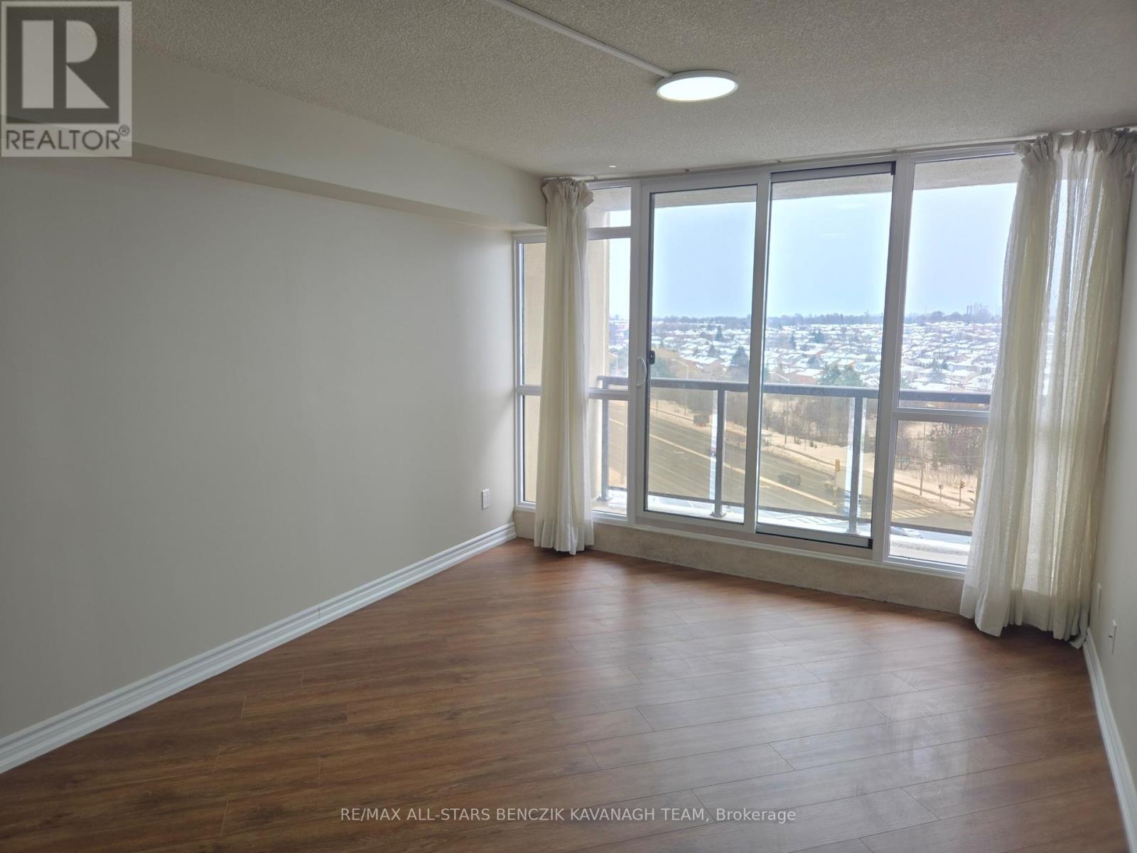 902 - 2 Westney Road, Ajax, Ontario  L1T 3H3 - Photo 3 - E12838008