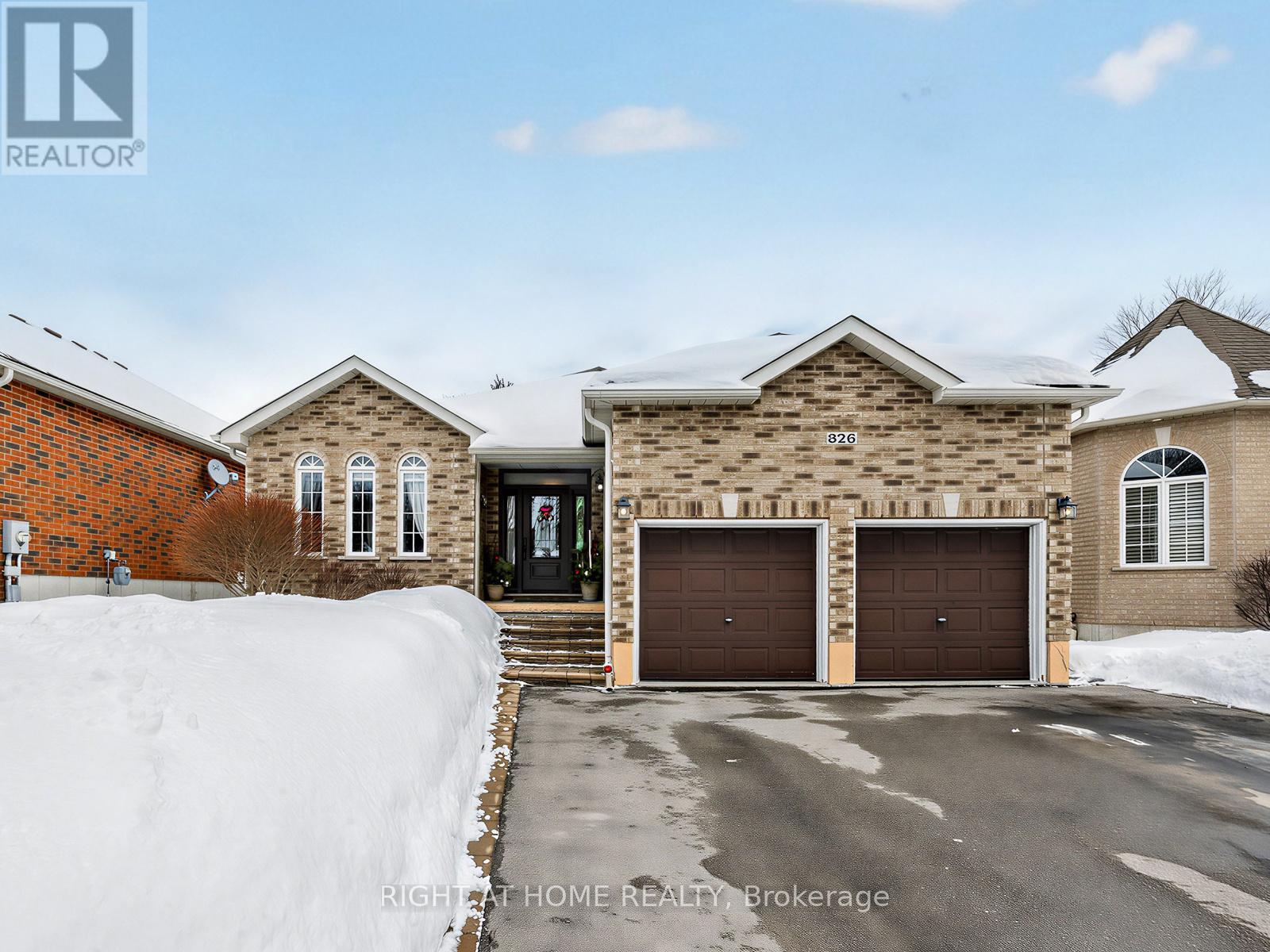 826 BOOTH AVENUE, innisfil (alcona), Ontario