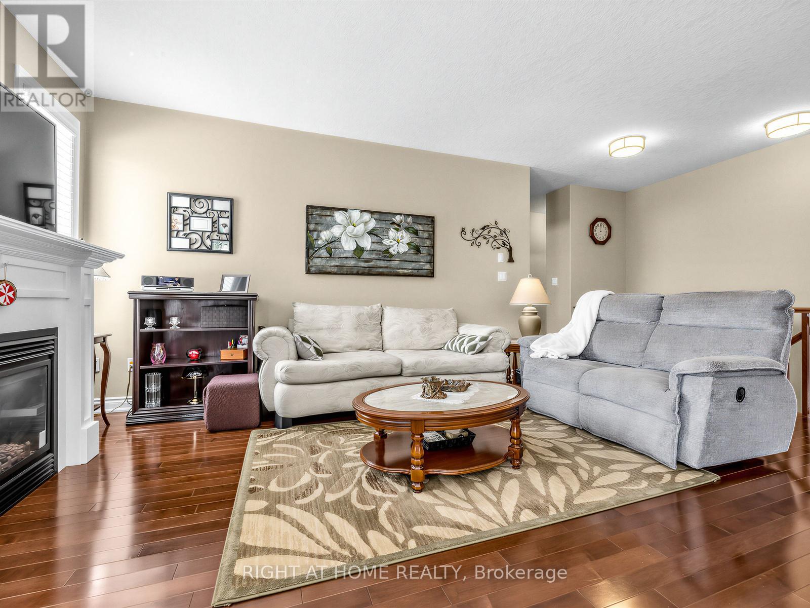 826 Booth Avenue, Innisfil, Ontario  L9S 0A7 - Photo 19 - N12837926