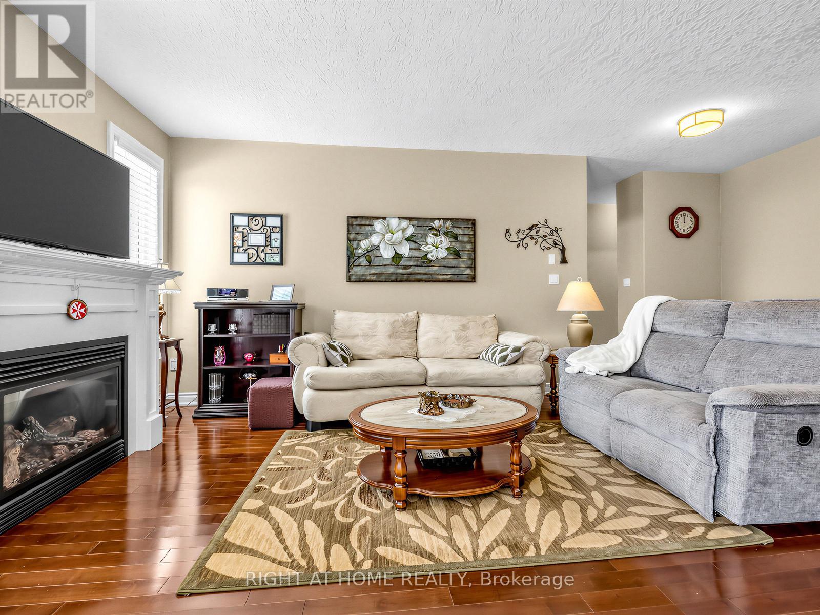 826 Booth Avenue, Innisfil, Ontario  L9S 0A7 - Photo 20 - N12837926