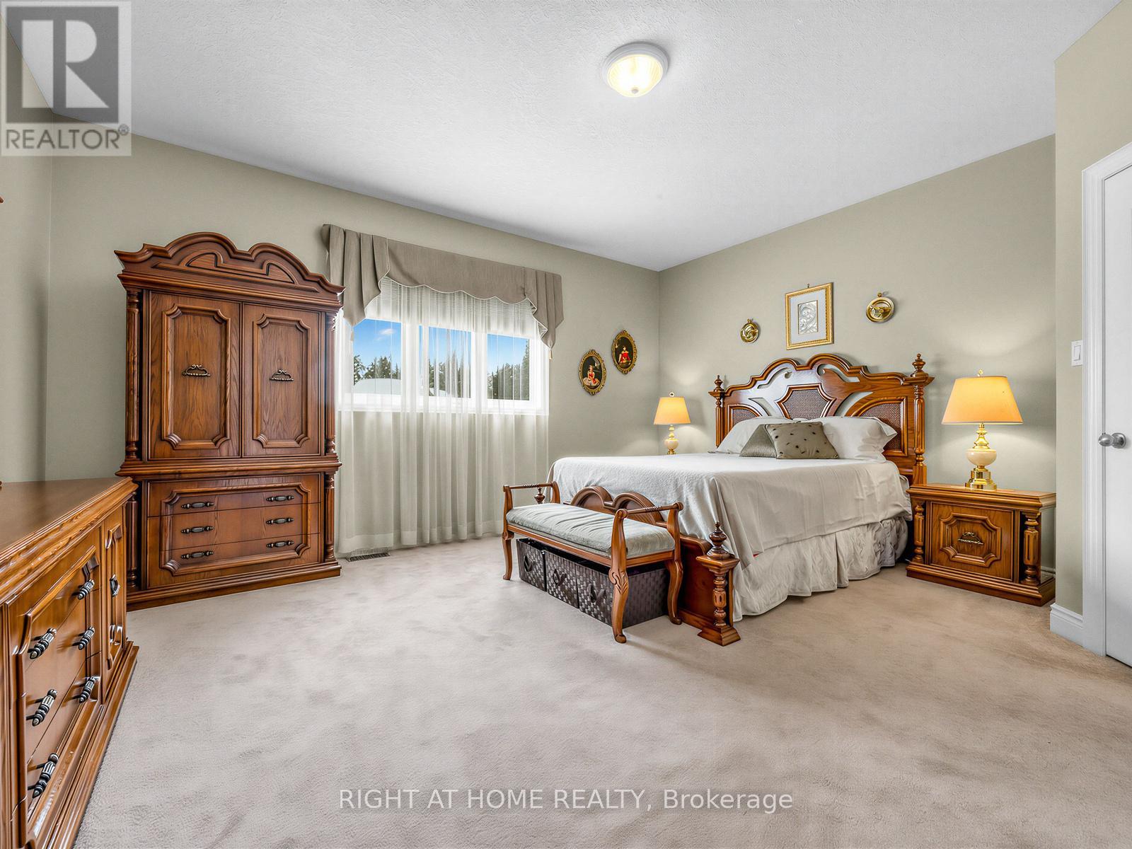 826 Booth Avenue, Innisfil, Ontario  L9S 0A7 - Photo 22 - N12837926