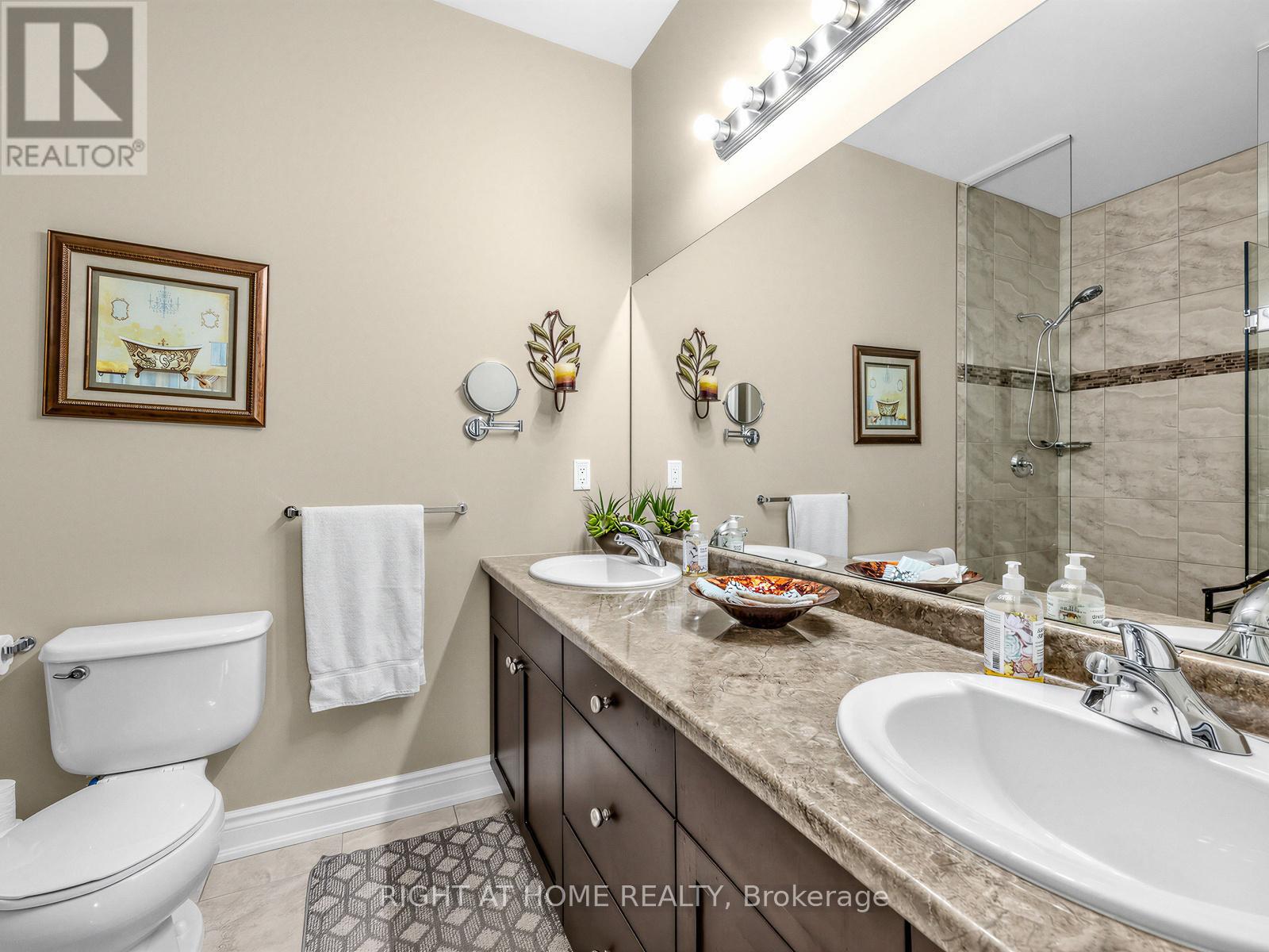 826 Booth Avenue, Innisfil, Ontario  L9S 0A7 - Photo 25 - N12837926