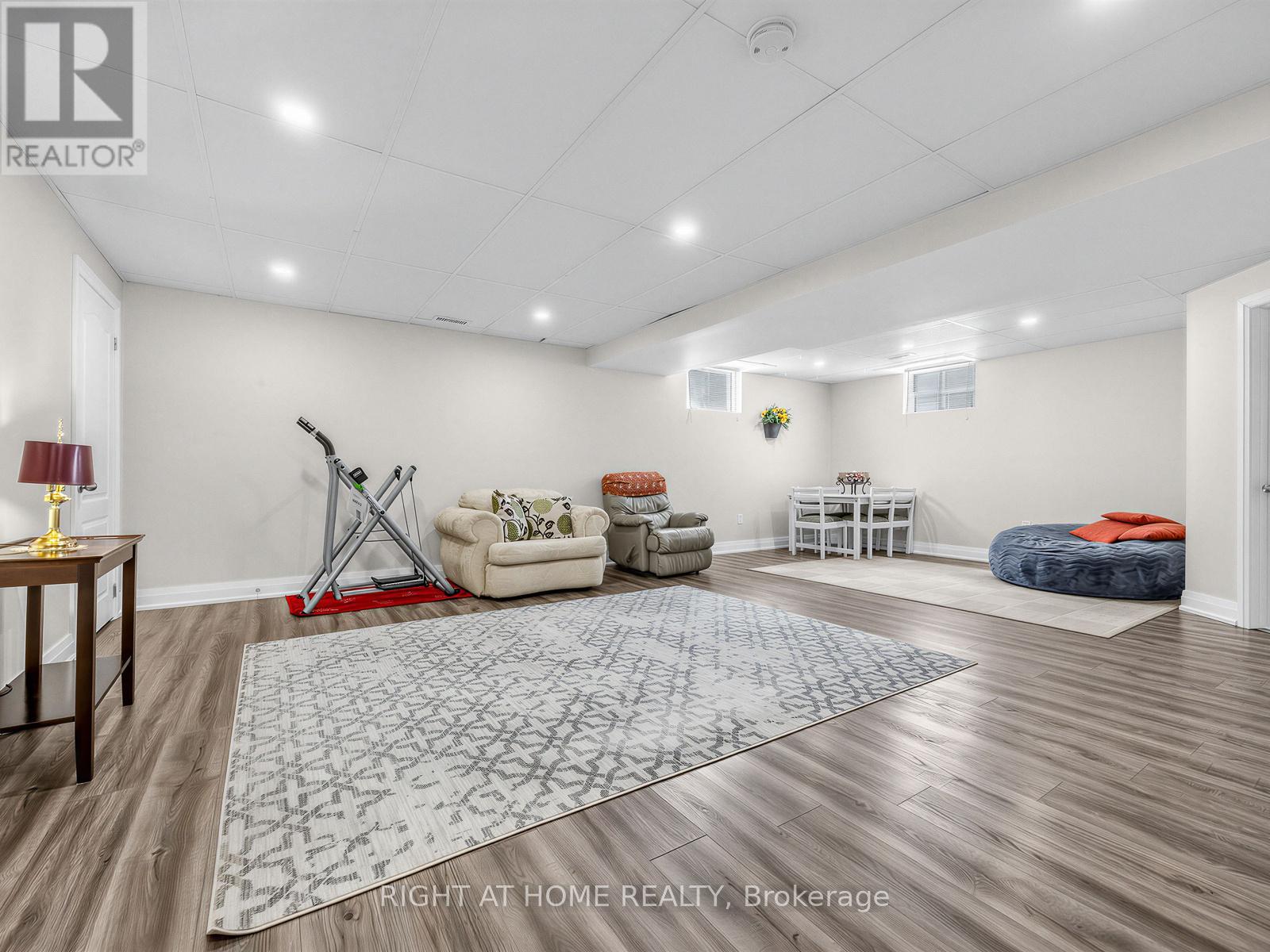 826 Booth Avenue, Innisfil, Ontario  L9S 0A7 - Photo 32 - N12837926