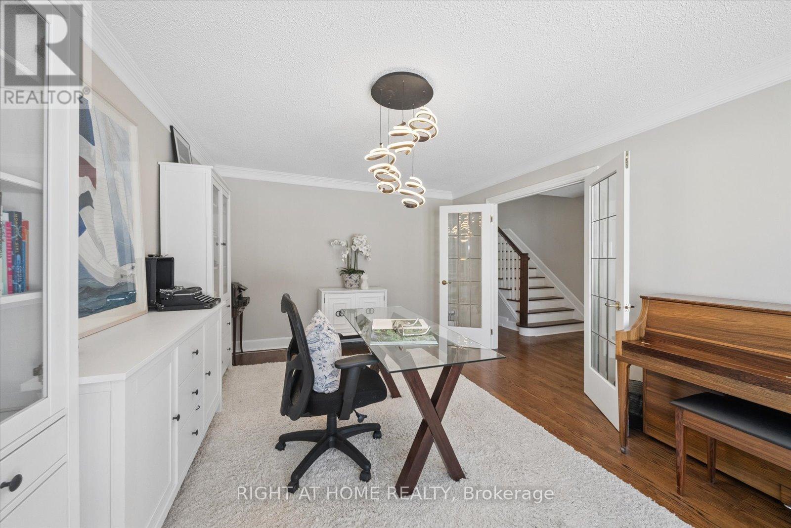 7 Banbury Court, Aurora, Ontario  L4G 3M8 - Photo 12 - N12837960