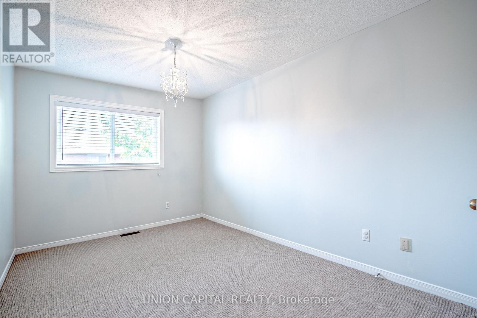 88 - 123 Pinedale Gate, Vaughan, Ontario  L4L 8X3 - Photo 14 - N12837990