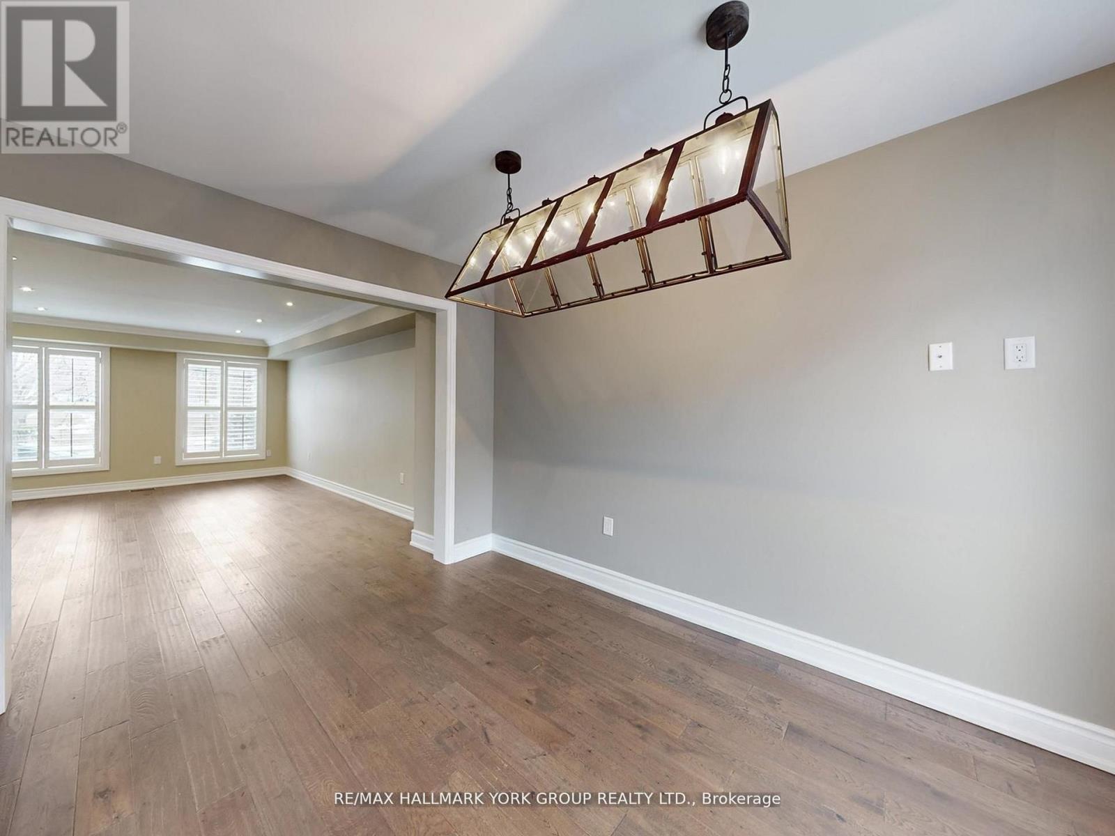 139 John West Way, Aurora, Ontario  L4G 7E3 - Photo 17 - N12838046