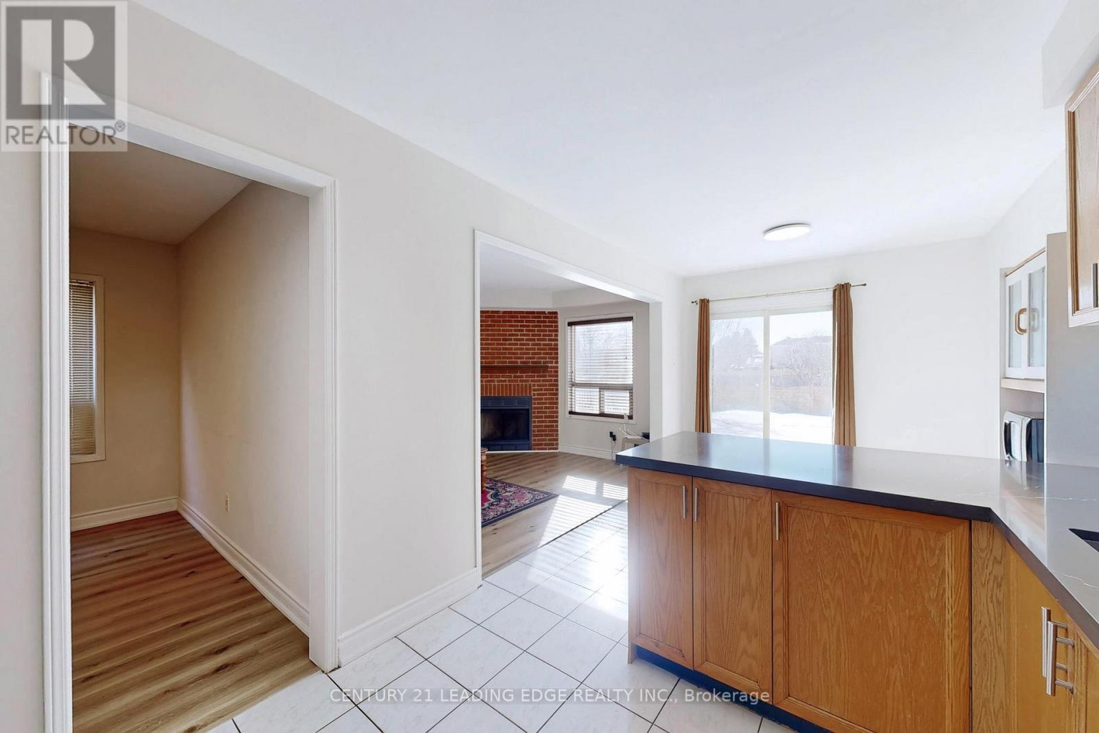 Main Floor - 107 Joycedale Street, Markham, Ontario  L3S 3J2 - Photo 11 - N12838092