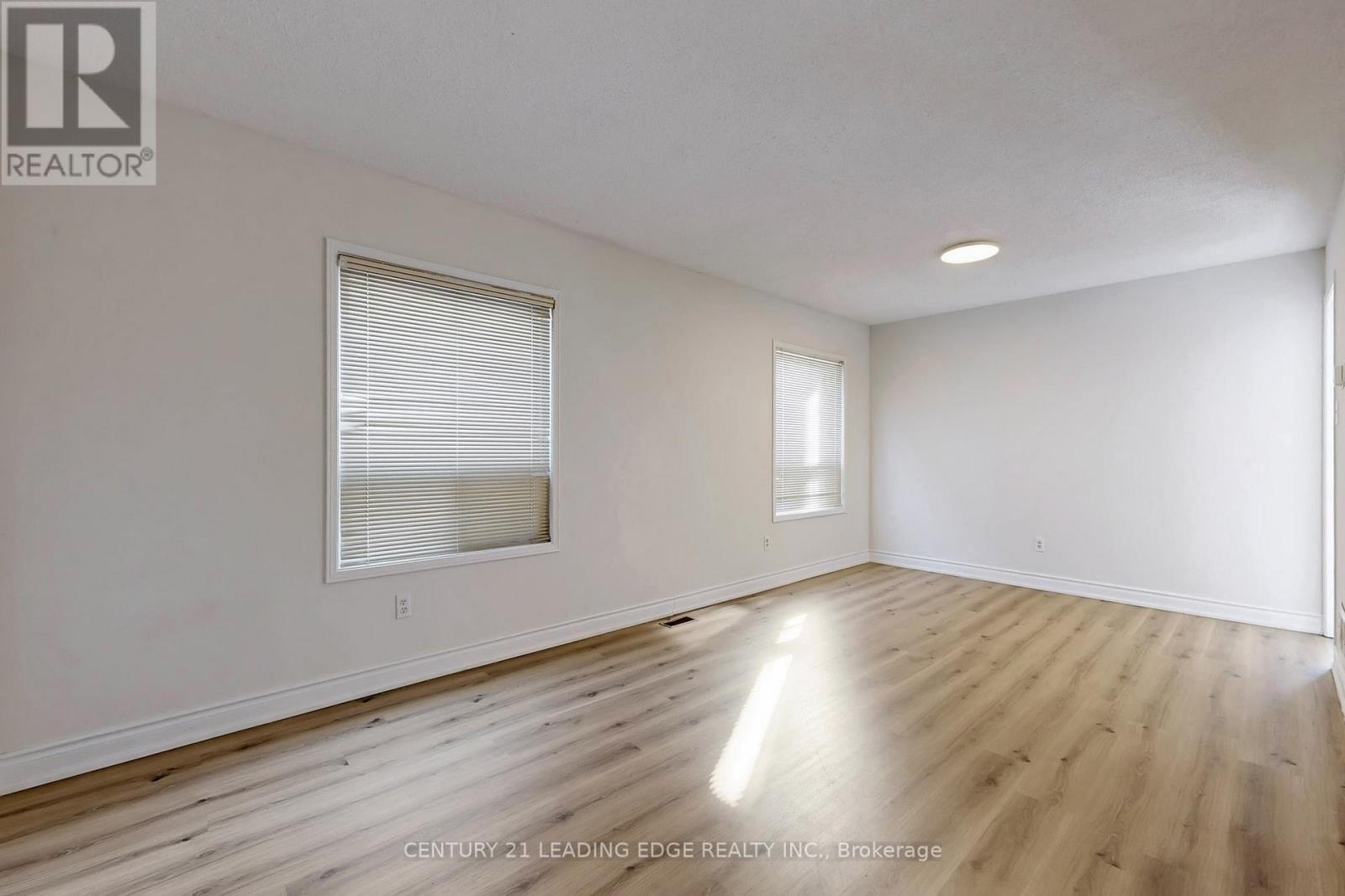 Main Floor - 107 Joycedale Street, Markham, Ontario  L3S 3J2 - Photo 4 - N12838092