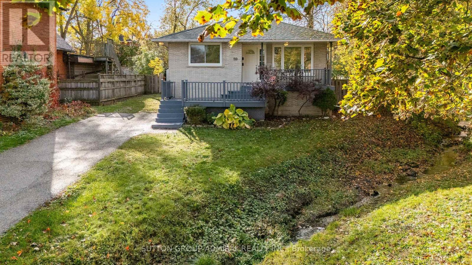 110 Cumberland Street, Barrie, Ontario  L4N 2P7 - Photo 1 - S12837996