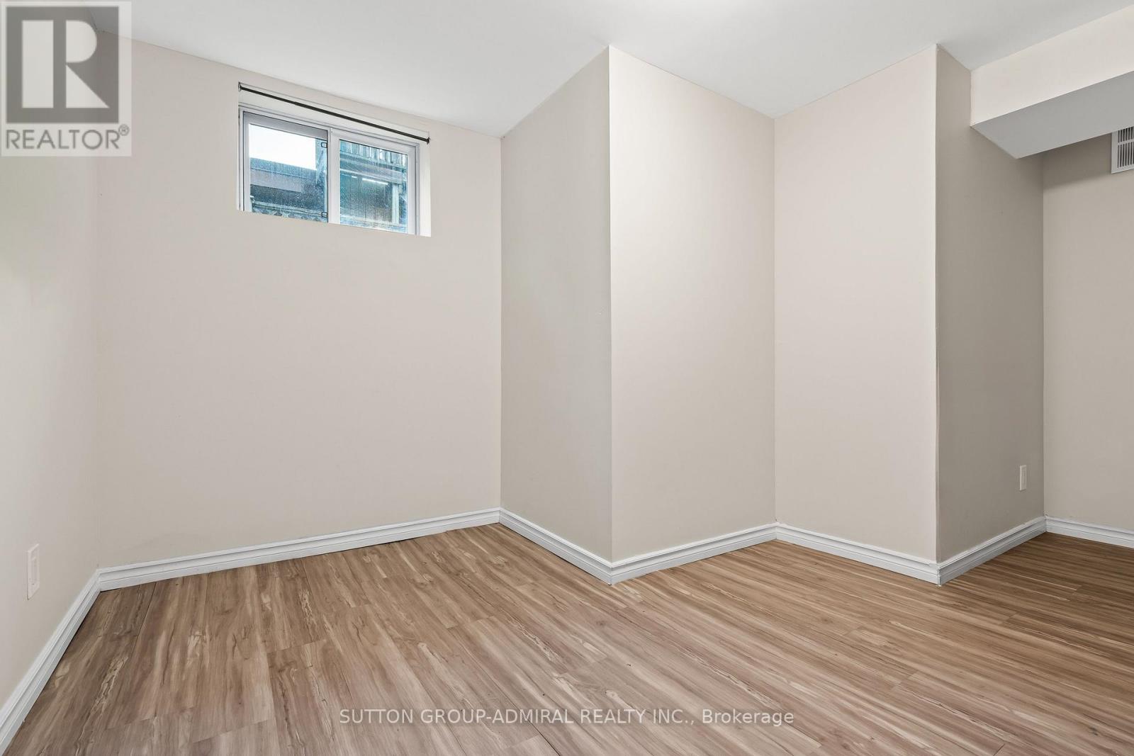 110 Cumberland Street, Barrie, Ontario  L4N 2P7 - Photo 42 - S12837996