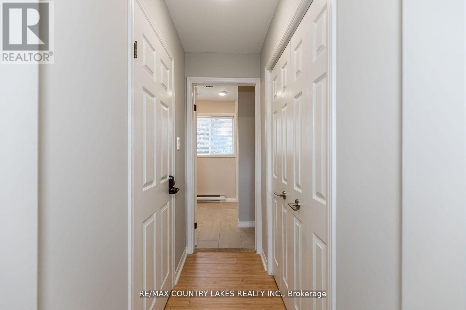 47 Lake Avenue, Ramara, Ontario  L0K 1B0 - Photo 20 - S12838006