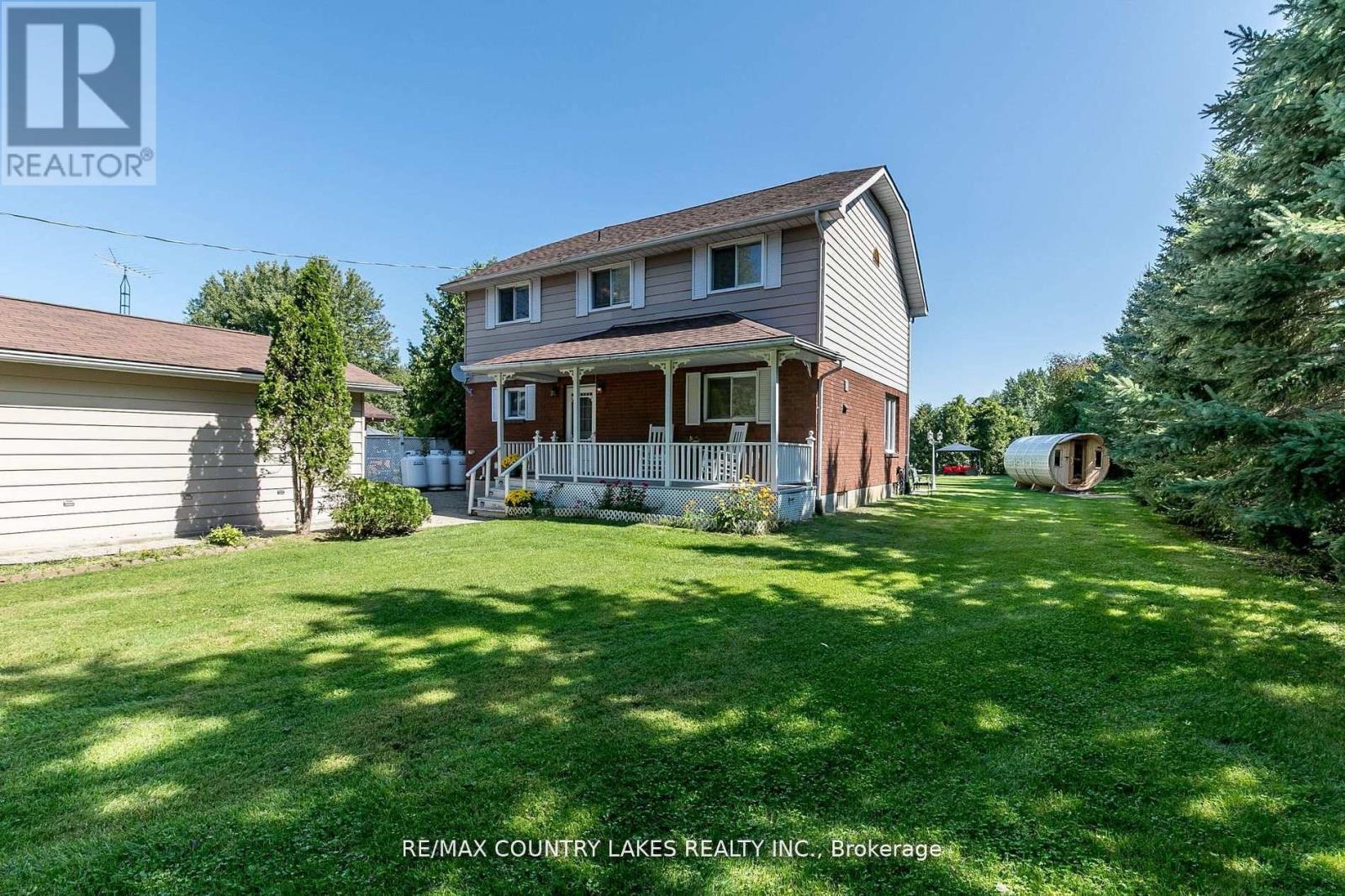 47 Lake Avenue, Ramara, Ontario  L0K 1B0 - Photo 3 - S12838006